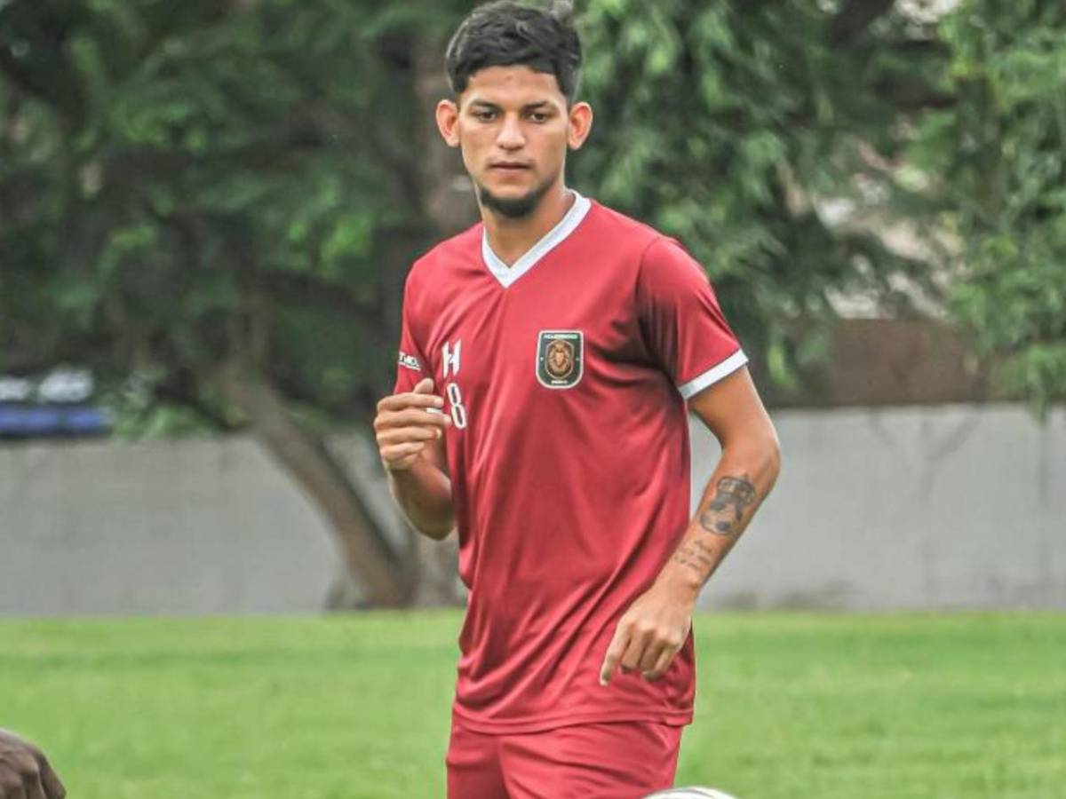 Fichajes: Olimpia y Marathón confirman más bajas, Honduras tiene nuevo legionario y Luis Santamaría con otro giro