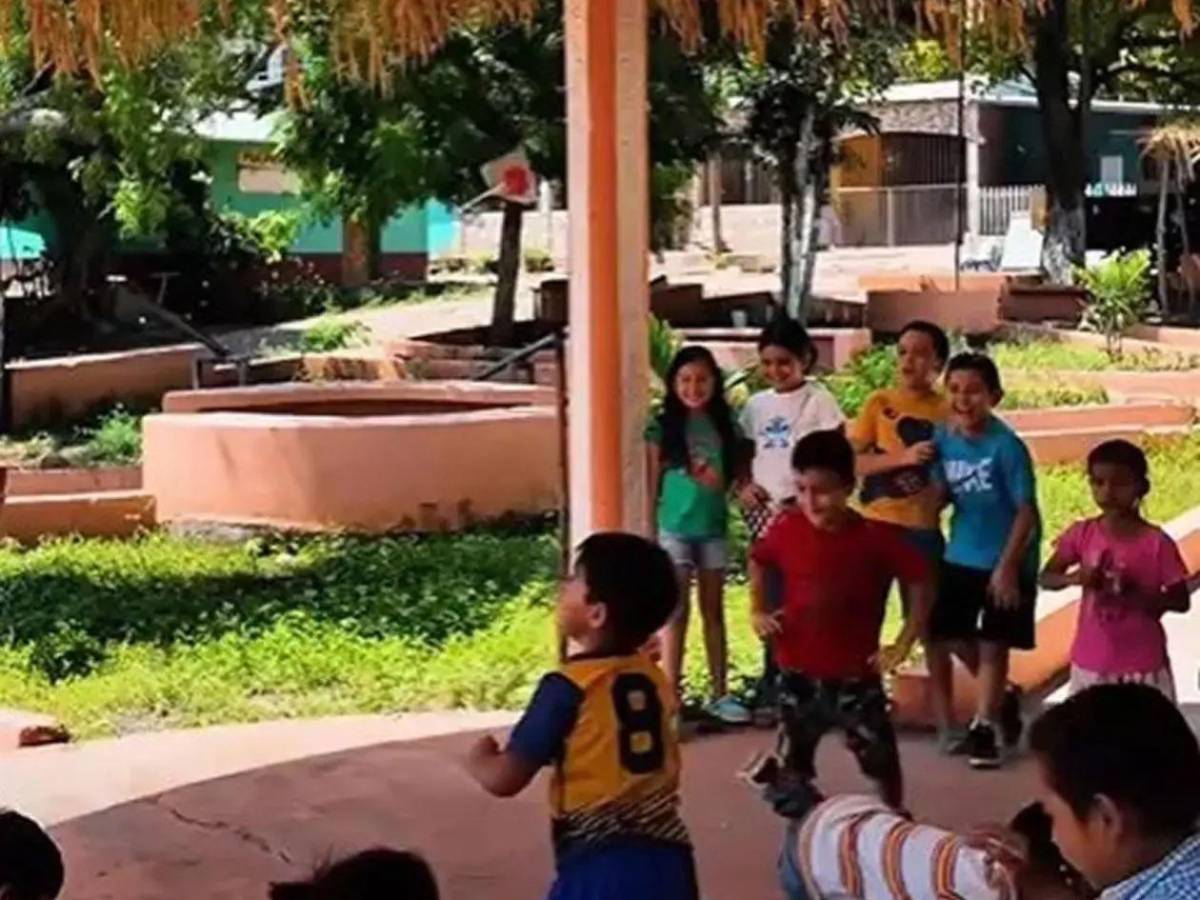 Huyó por intento de secuestro y regresa al país: así es la vida de Selvin Guevara