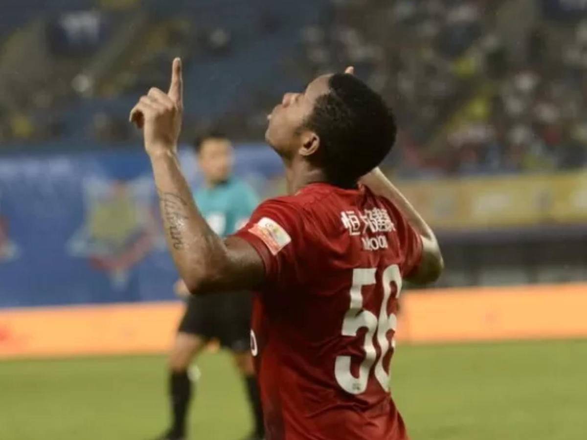 Robinho impacta a todos con su nuevo trabajo en la cárcel y el negocio que montó con famoso que también está en prisión