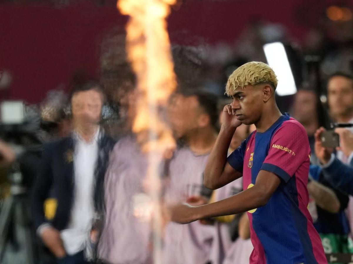 Las condiciones del contrato de Yamal en Barcelona: pide fichaje que Real Madrid quiere y el brutal salario que firmó