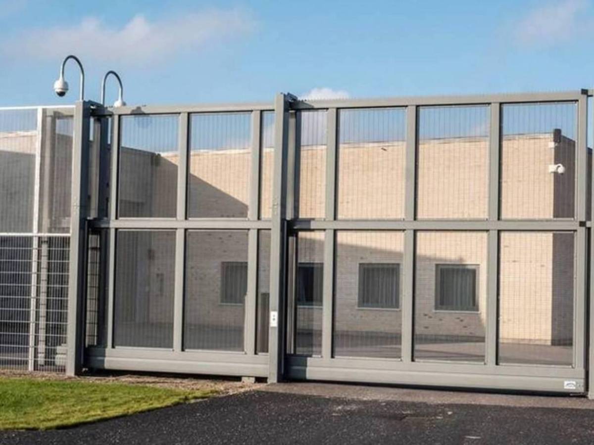 Futbolista de la Selección Mexicana fue condenado a prisión en Europa y así es la cárcel