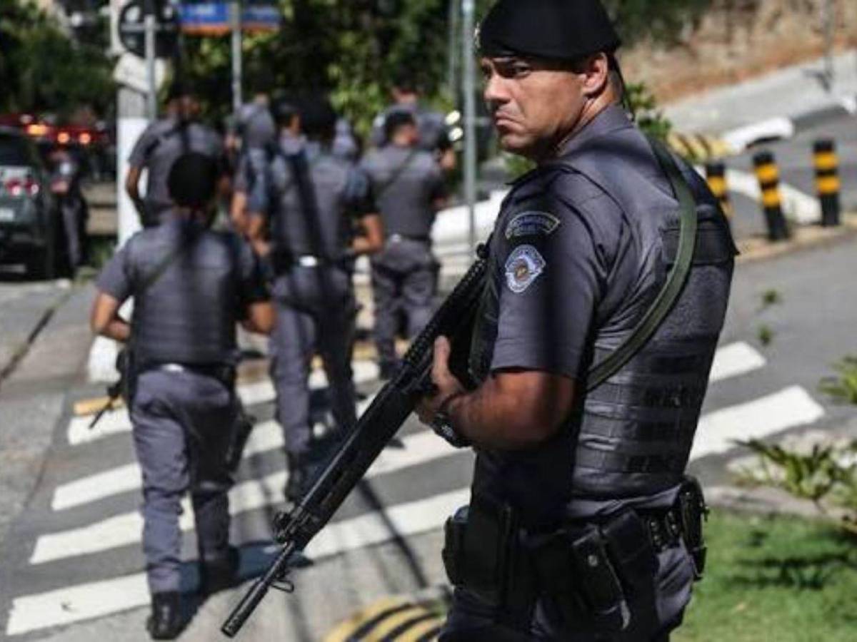 Compañero de Neymar cae: futbolistas de Brasil implicados en tráfico de drogas y armas