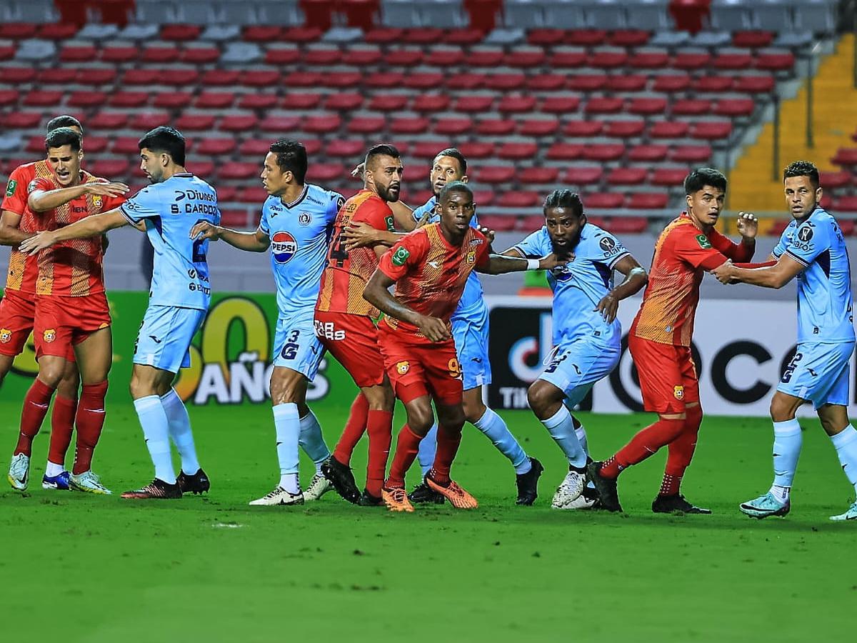 A Motagua se le indigesta en demasía los clubes costarricenses jugando en Honduras torneos de Concacaf