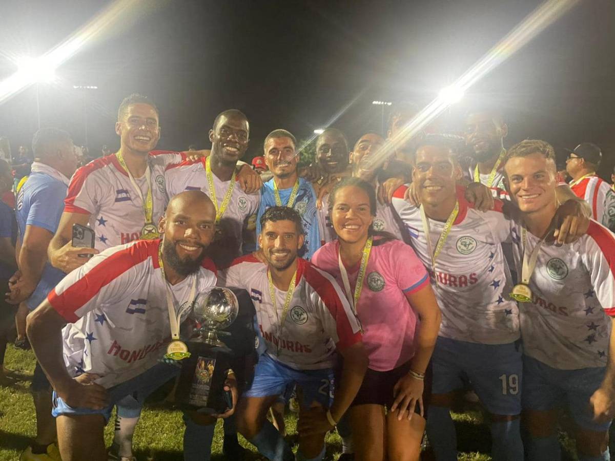 Maynor Figueroa reaparece jugando en el fútbol amateur en Estados Unidos y se corona campeón con el Olanchano