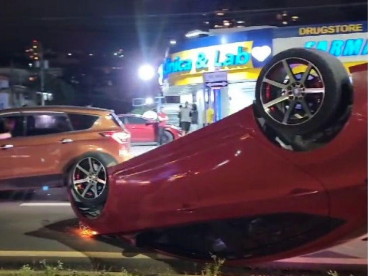 ¡El carro de Clever Portillo quedó destruido! Las fotos que dejó el terrible accidente de tránsito del jugador del Motagua