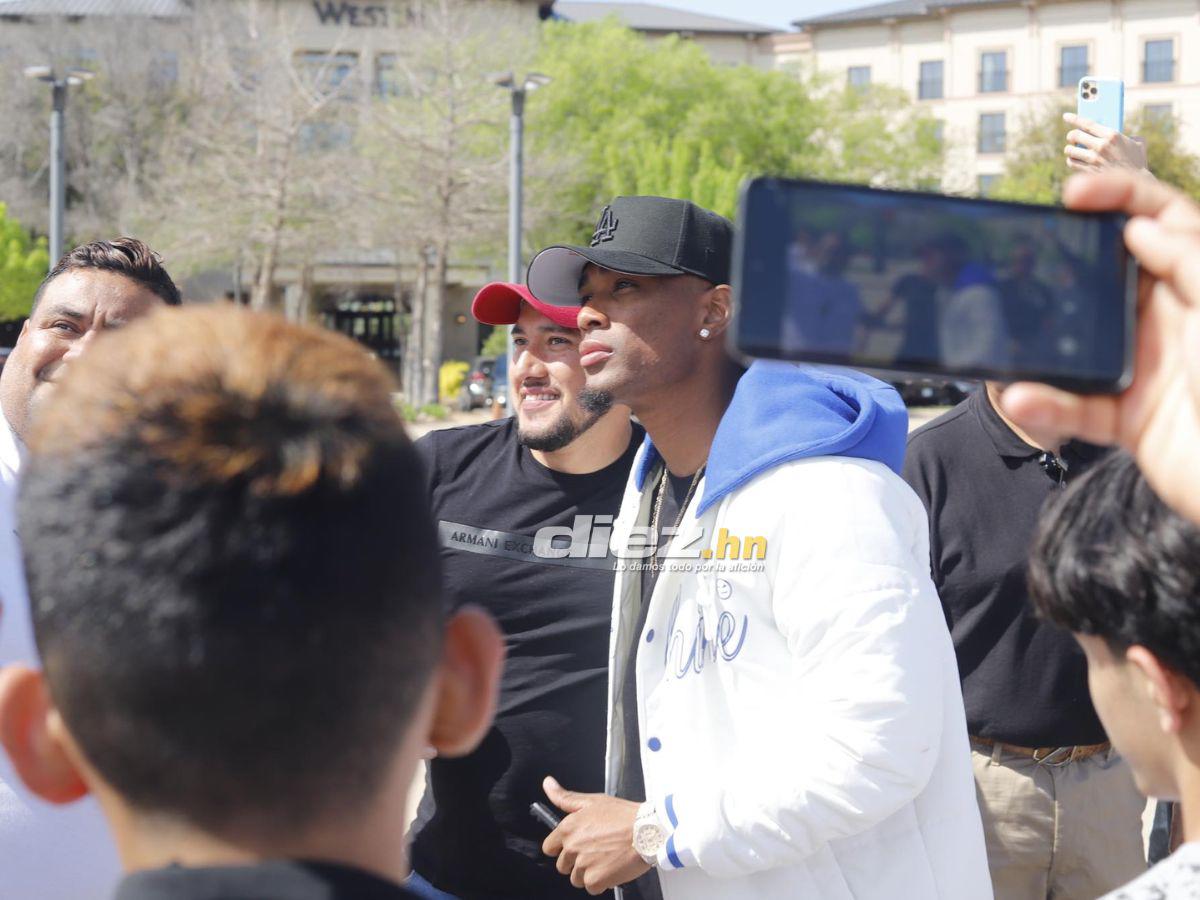 Honduras-Costa Rica en Dallas: autógrafos y locura por los legionarios en el hotel de concentración, ¿qué pasó con David Ruiz?