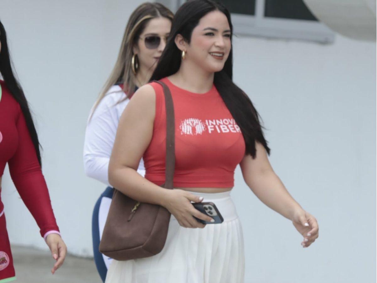 ¿Quién era la bella chica de la Cruz Roja? Tiktoker enamora y las mujeres que cautivaron en los estadios Nacional y Excélsior