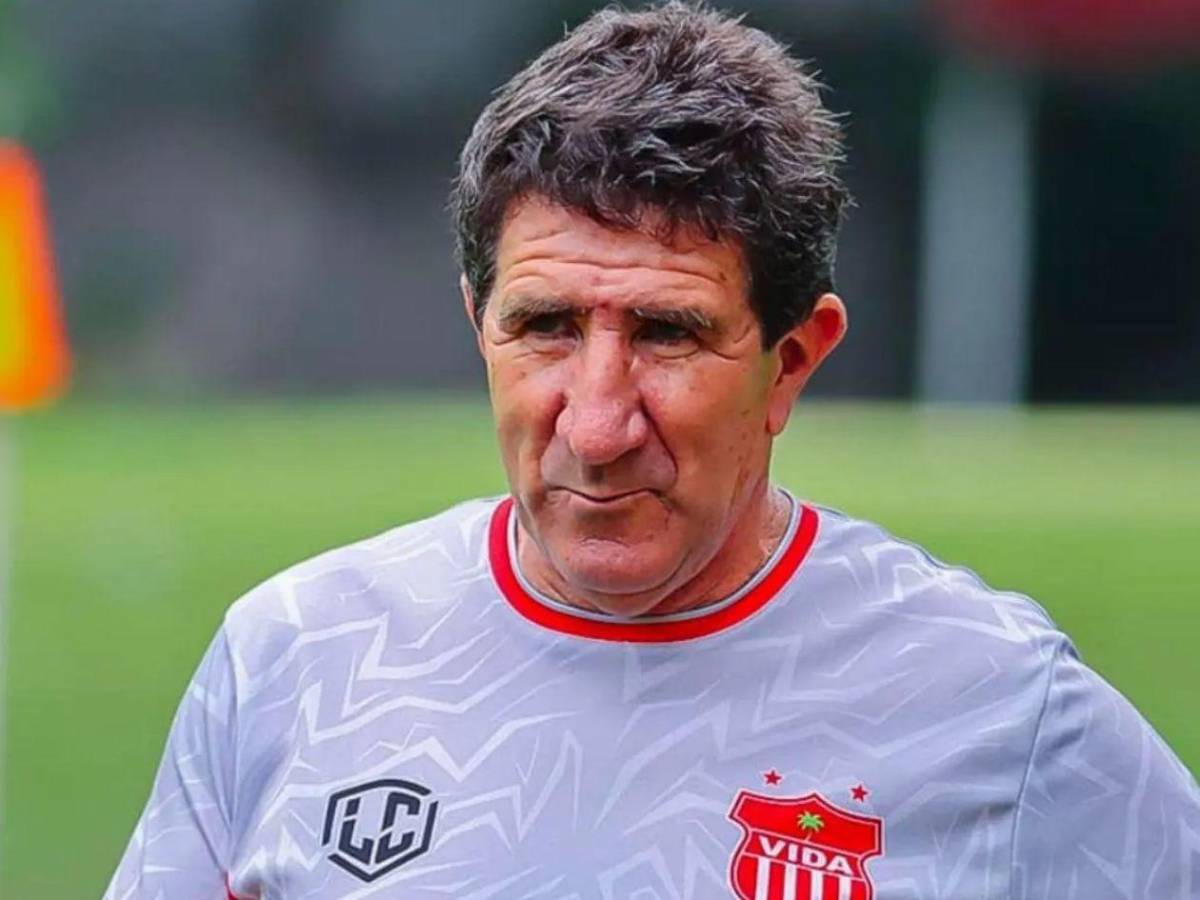 Fichajes: Dos bajas en Motagua, Marathón define DT y reconocido club hace barrida