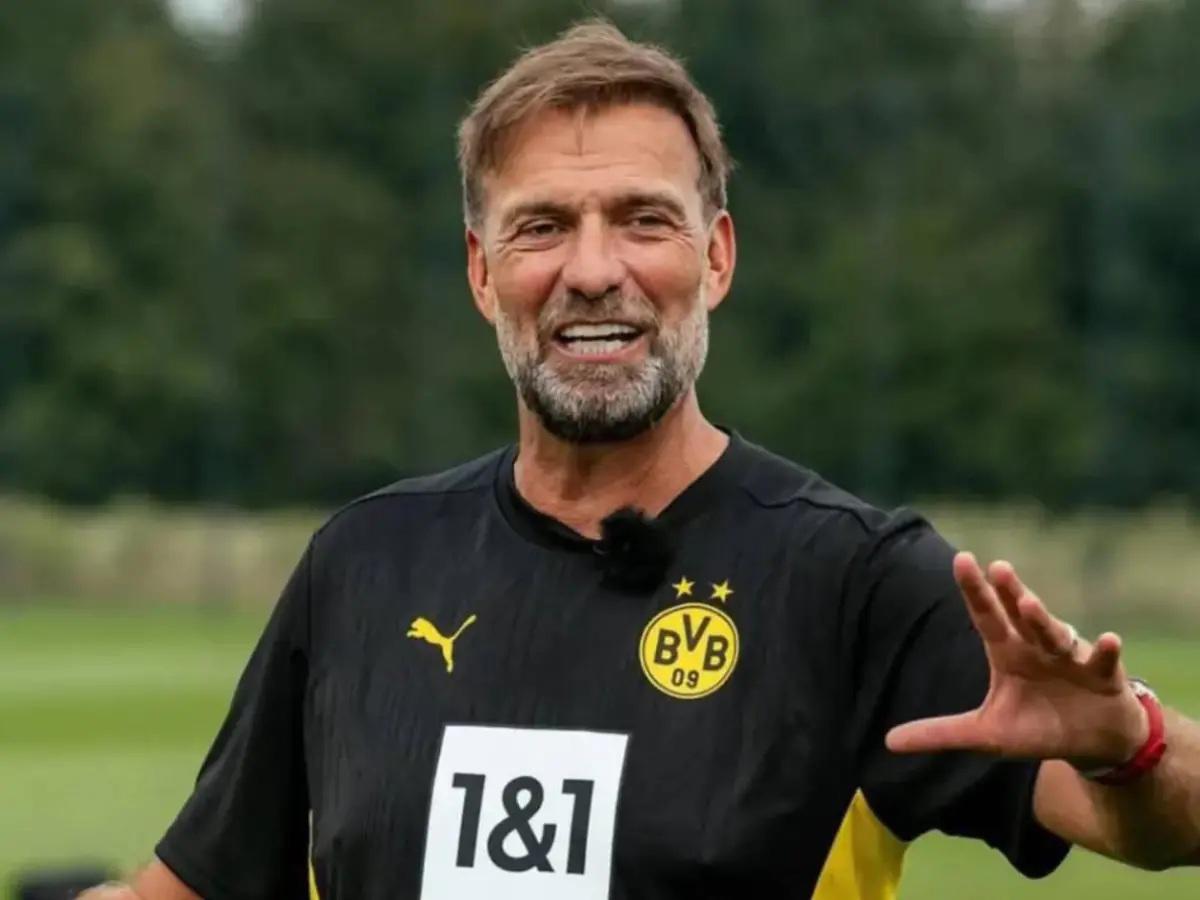 Klopp muestra su postura al Real Madrid para reemplazar a Arbeloa y la decisión que nadie esperaba: Se está negociando