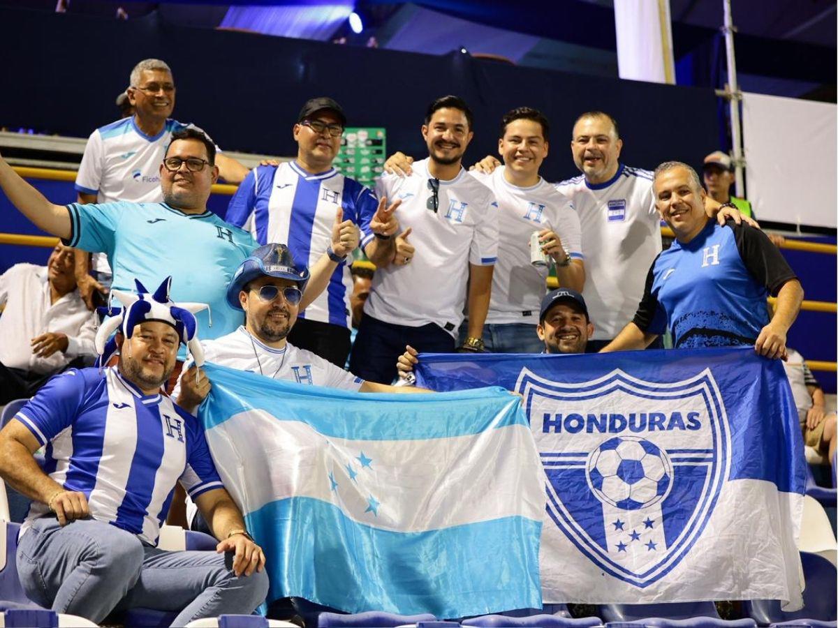 Rambo de León sorprende en Nicaragua, derroche de bellezas de Honduras y famoso causa euforia en Managua