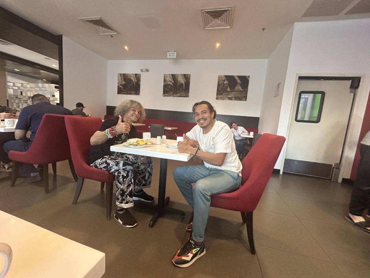 Padre estuvo en épico triunfo contra México en 2007 y su hijo jugará ante el Tri: el presente de Honduras que derrumbó a los aztecas en Copa Oro