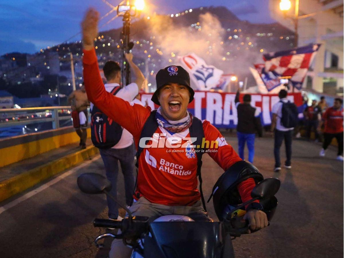 Descomunal show de la Ultra Fiel: así es el infierno que le preparó la afición de Olimpia al Antigua por Copa Centroamericana