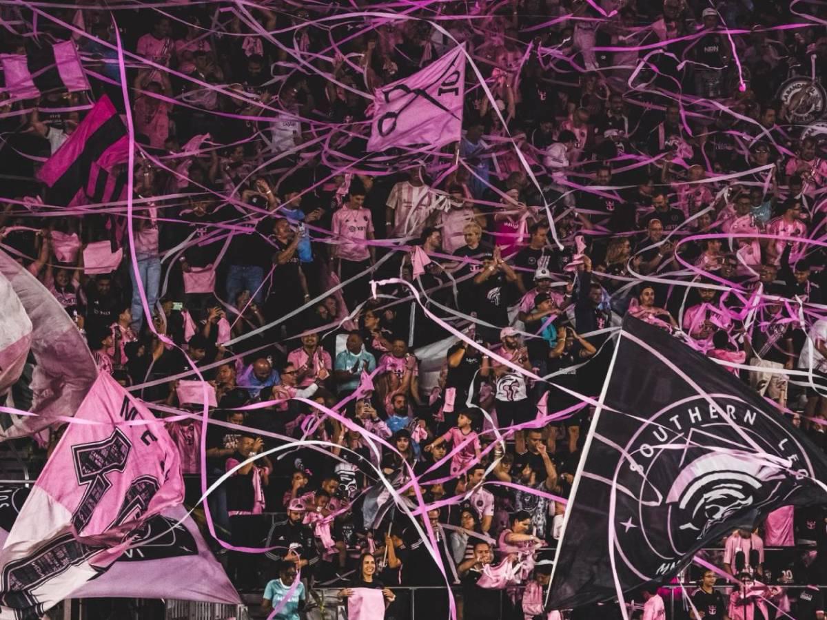 Messi protagoniza pelea, el tremendo beso que le dieron y David Ruiz celebra con Leo el título de Inter Miami en la MLS