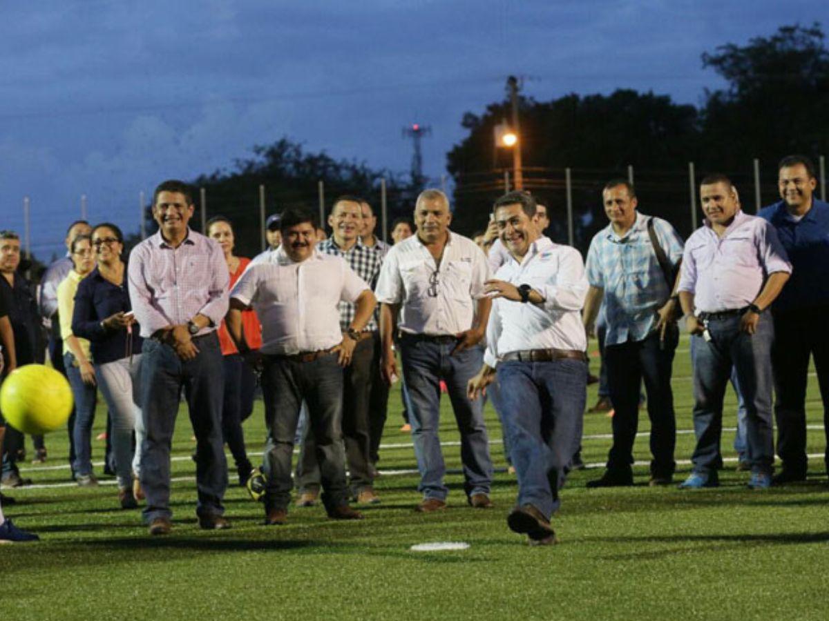 JOH ligado al fútbol hondureño: Mundialista con Honduras y fue el creador de Copa Presidente