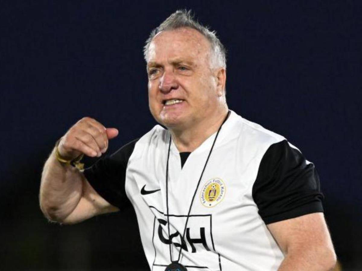 Selección de Concacaf cambia de DT a un mes del Mundial tras presión de jugadores