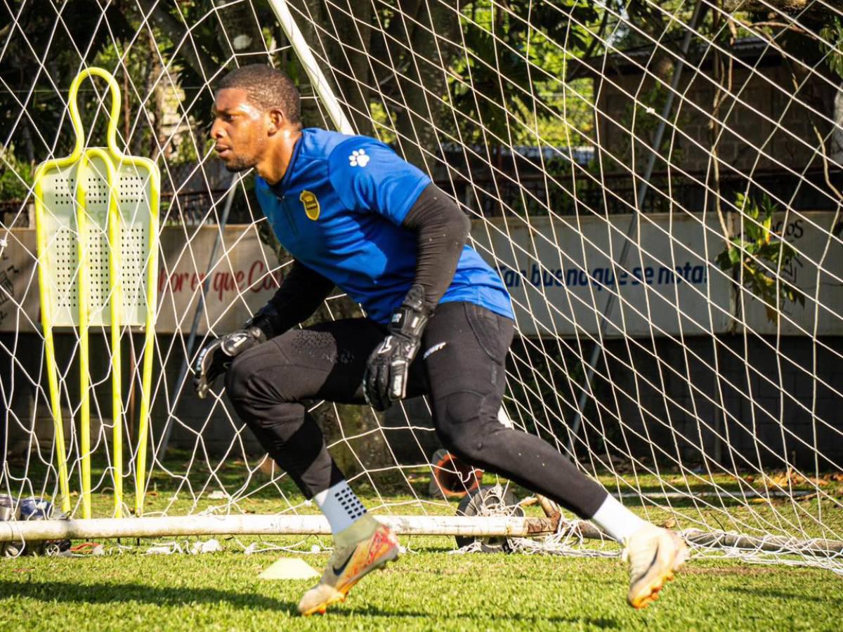 Jeaustin Campos tiene un plan: alineación de Real España para derribar al Herediano en su debut en Copa Centroamericana