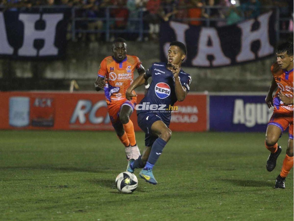 No se vio en TV: Diluvio en Choluteca, jugador de Motagua se robó el show y chicas robaron suspiros en el Emilio Williams