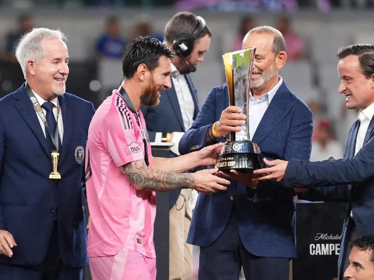 Conmigo no: el fuerte cruce de Messi que puede ser castigado en la MLS tras ganar la Leagues Cup