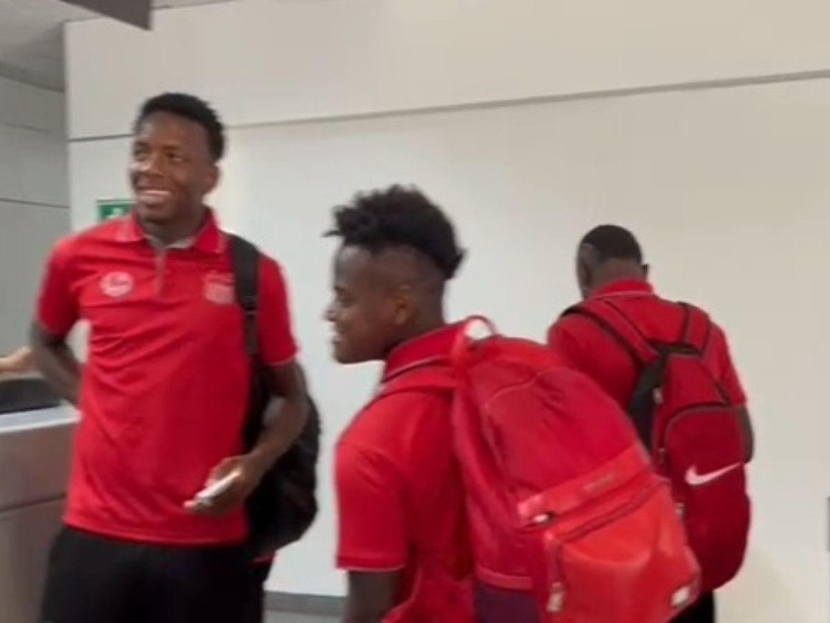 Vida causó furor: así fue la aventura cocotera que viajó en avión con el objetivo de salvarse del descenso ante Lobos UPNFM