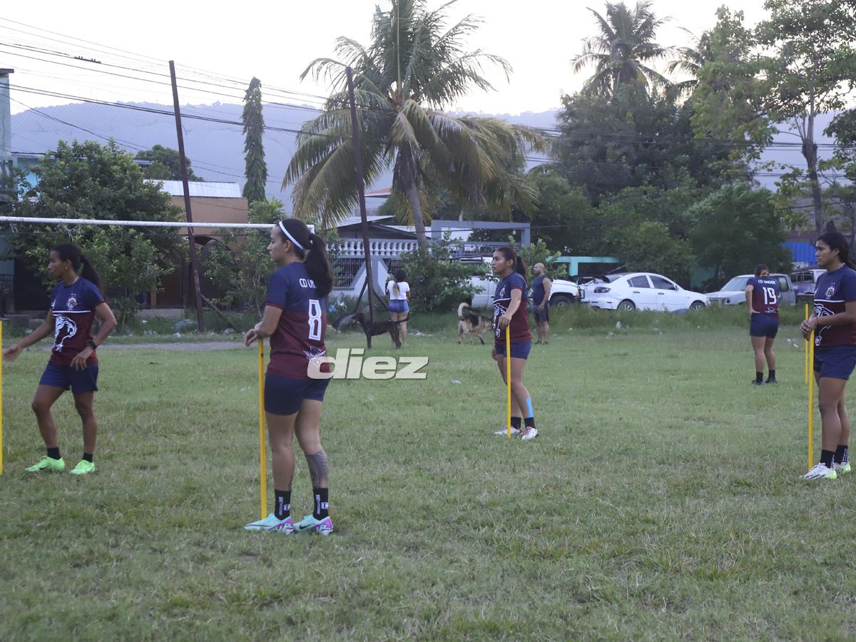 CD Under, el equipo femenino que brilla en Honduras: De qué trabajan sus jugadoras, de dónde son y quién es su futbolista de 39 años