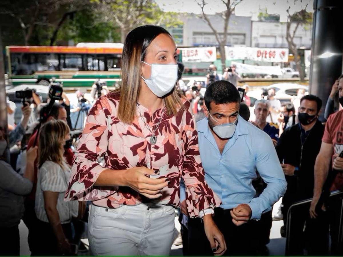 Hija de Maradona explota contra psiquiatra que cuidaba al Diego: se destapa lo que hizo antes de la muerte de la leyenda