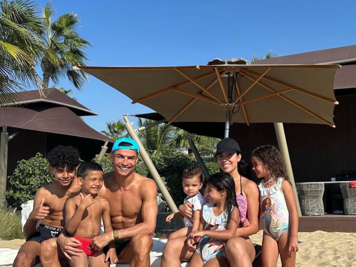 Costó 6 millones de euros: Cristiano da a Georgina el regalo que más esperaba en la vida tras anunciar su matrimonio oficial