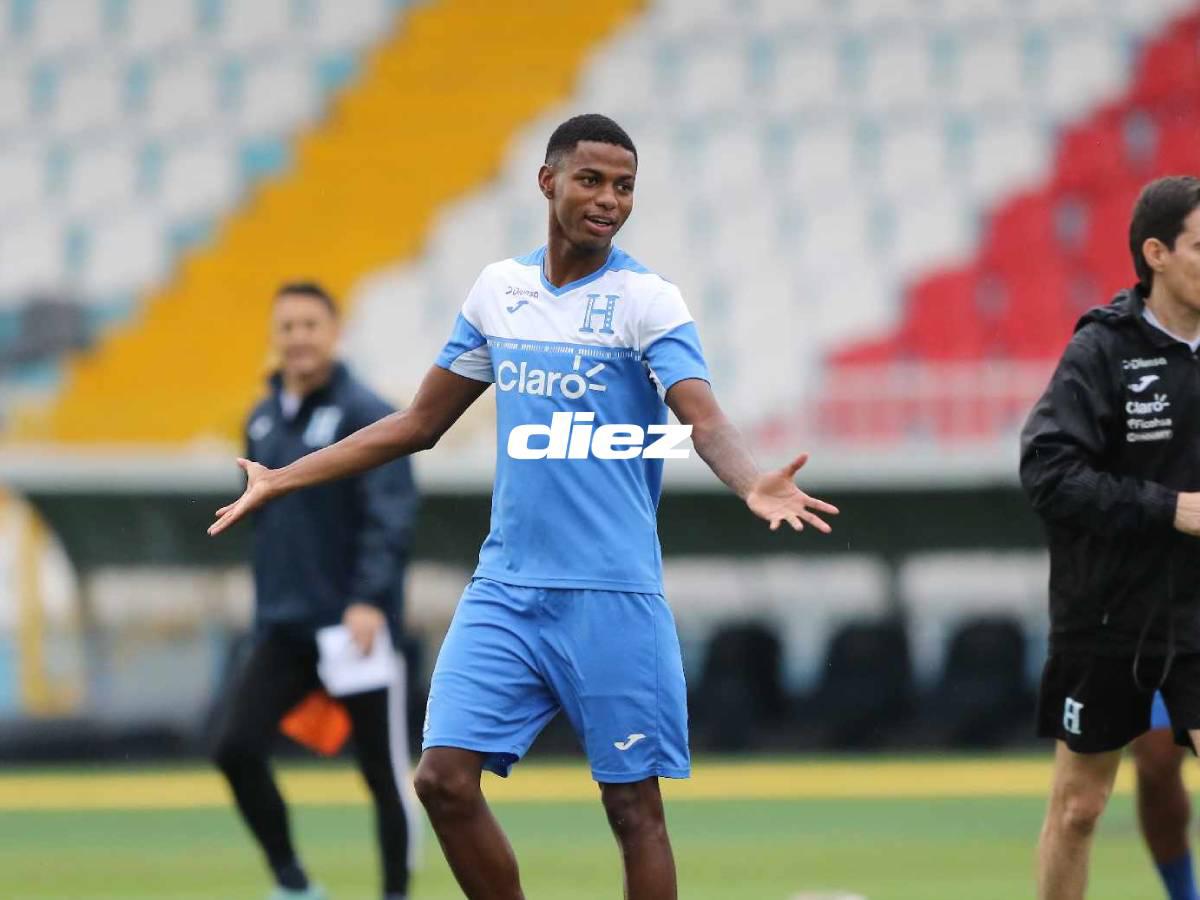 ¡Visitas sorpresa! Legionario se bajó del avión directo al entreno de la Selección de Honduras y un lesionado dijo adiós a la concentración