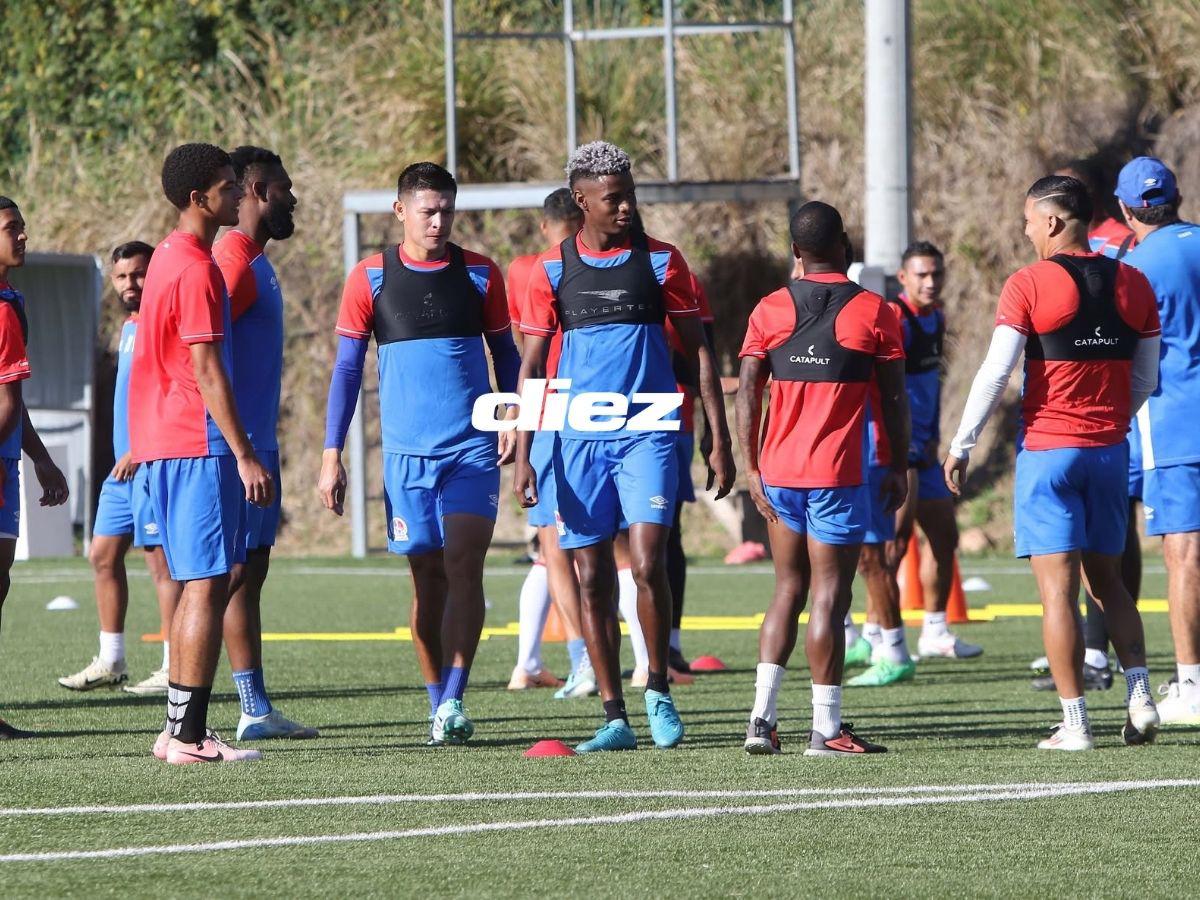 Curioso look en Olimpia, nuevos rostros y Elis a tope: así preparó el Rey de Copas su último entrenamiento previo al debut