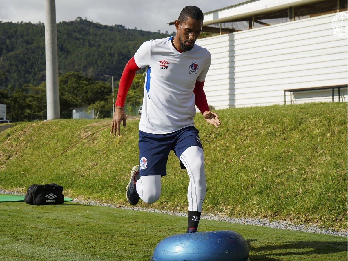 ¡Con una sorpresa y dos bajas! Así sería el 11 titular de Olimpia ante Real España en el inicio de la triangular del Apertura
