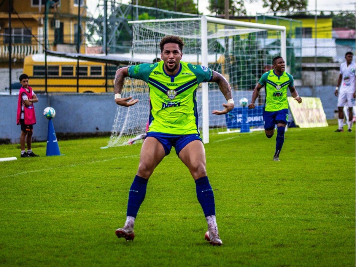 Olancho vs Platense EN VIVO: Aarón Cabrera no falla y estira la ventaja sobre el final del partido en el Estadio Juan Ramón Brevé