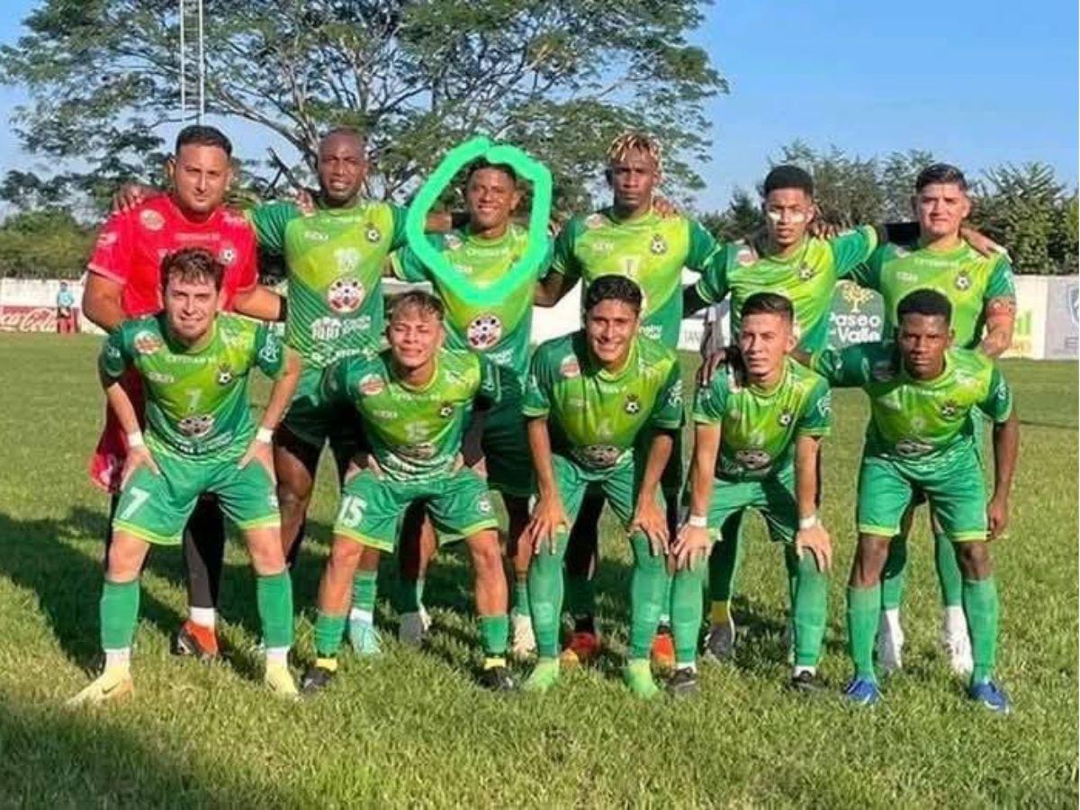 ¡El carro quedó destruido! Las fotos del mortal accidente donde falleció Lester Banegas, exjugador de Liga de Ascenso