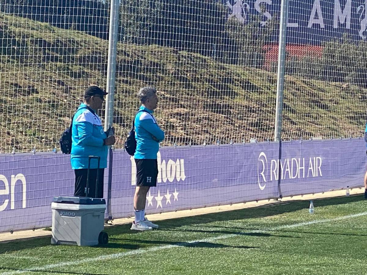 La última gran novedad, el que dirigió la oración y las gafas en el segundo día de Honduras en España