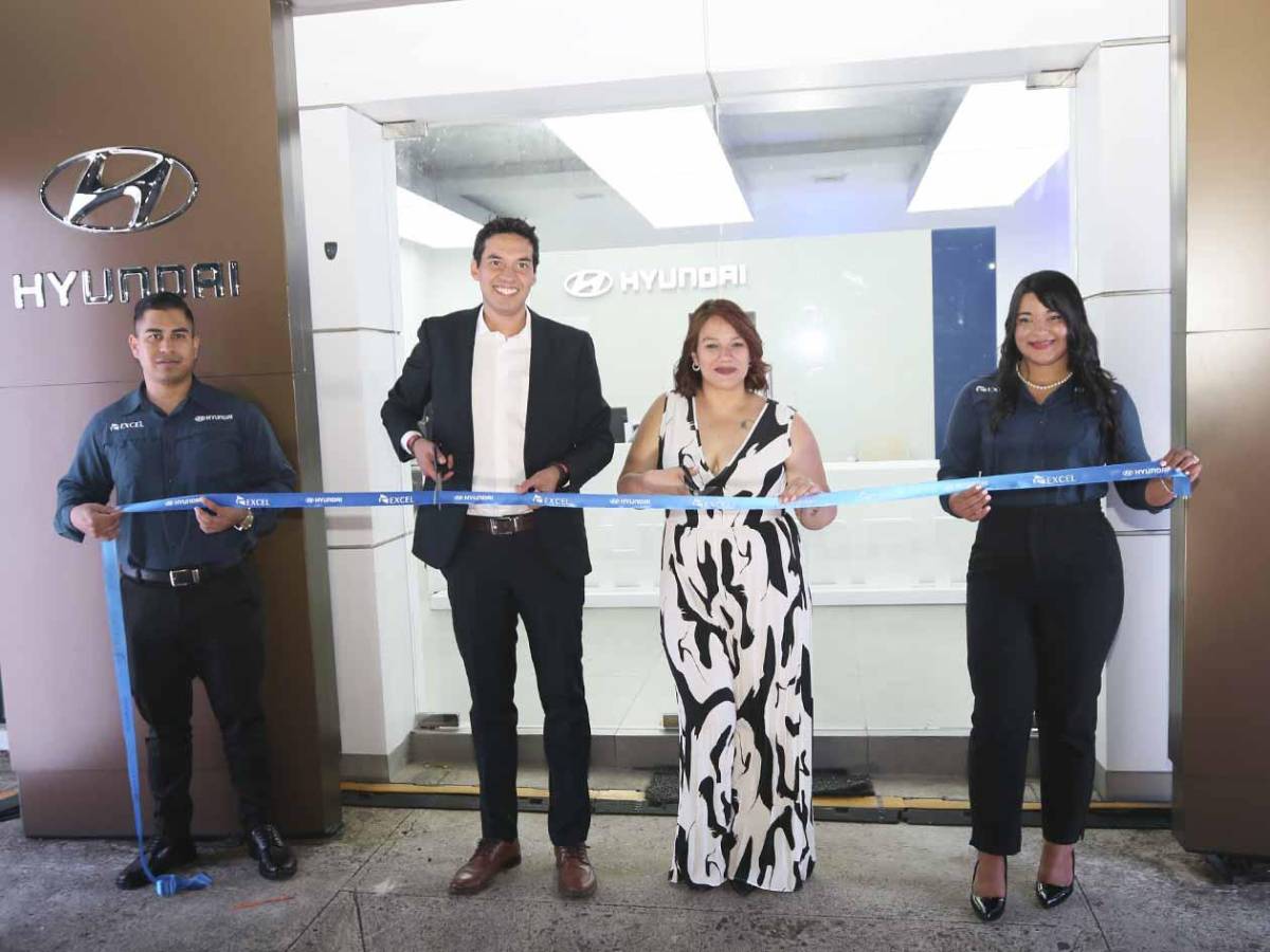 Excel y Hyundai transforman su sucursal en un espacio renovado para todos sus clientes