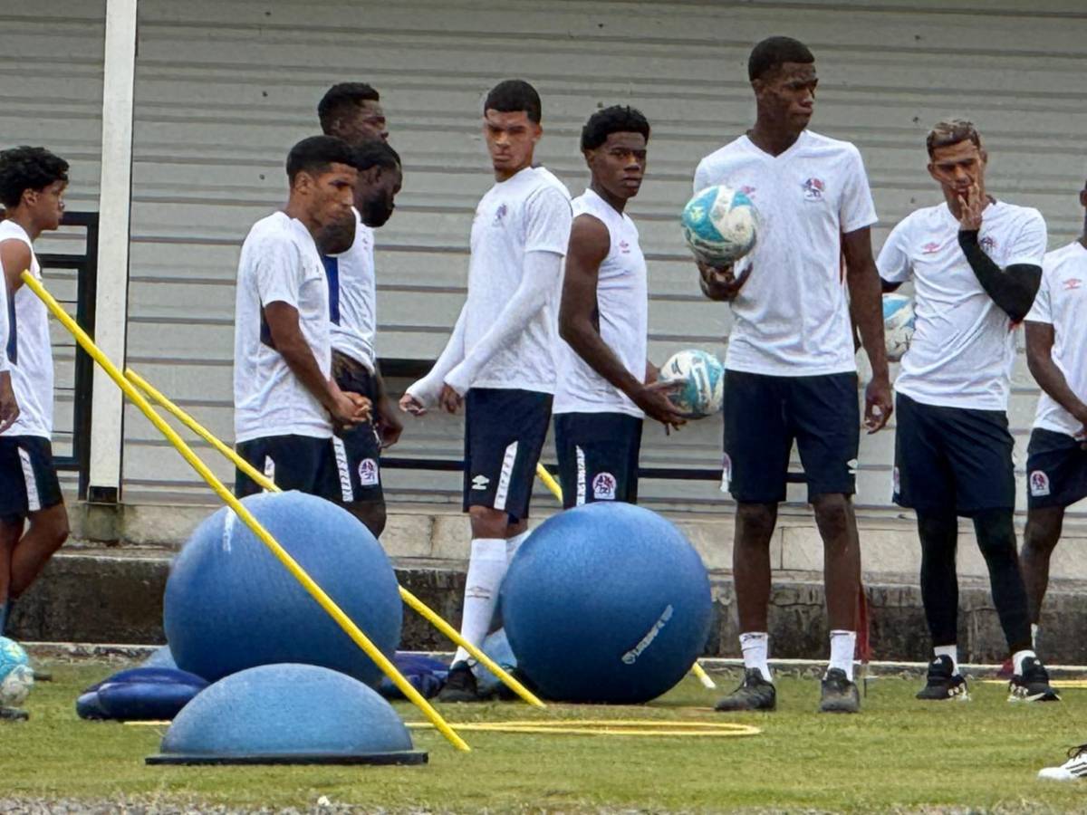 Eduardo Espinel lo tiene listo para ser titular y así quieren dan el primer golpe ante Marathón en el Olímpico