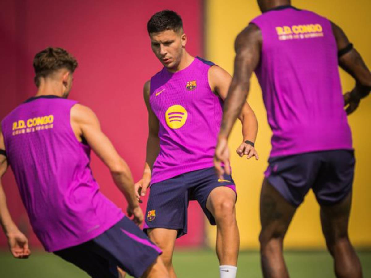 Flick lo tiene como suplente en Barcelona y gigante de la Premier League lo quiere: 57 millones de euros por la joya culé