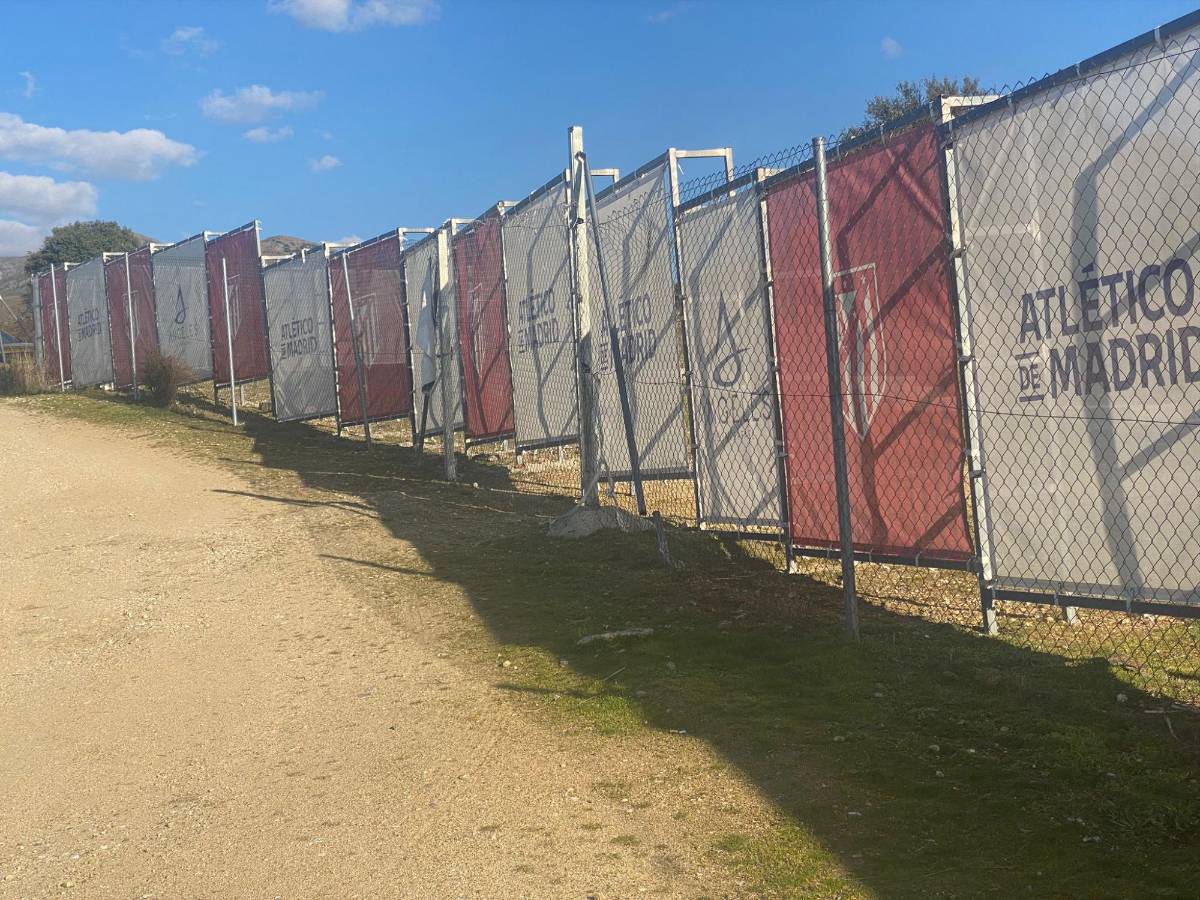 José Molina puso a sudar a los convocados y tres nuevos 'fichajes'; así fue el primer entreno de Honduras en España