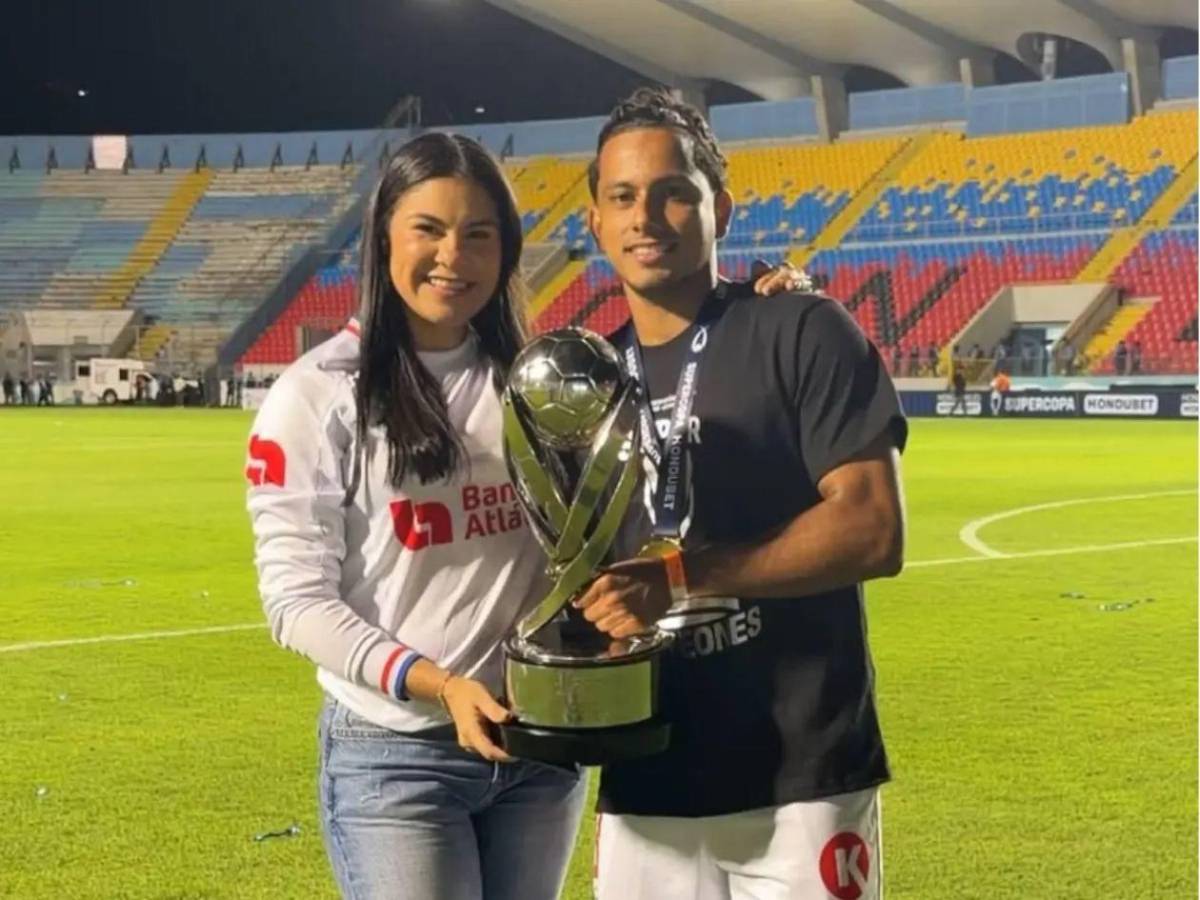 ¡Sorpresa! Edwin Rodríguez y su esposa conmocionan a sus seguidores con anuncio