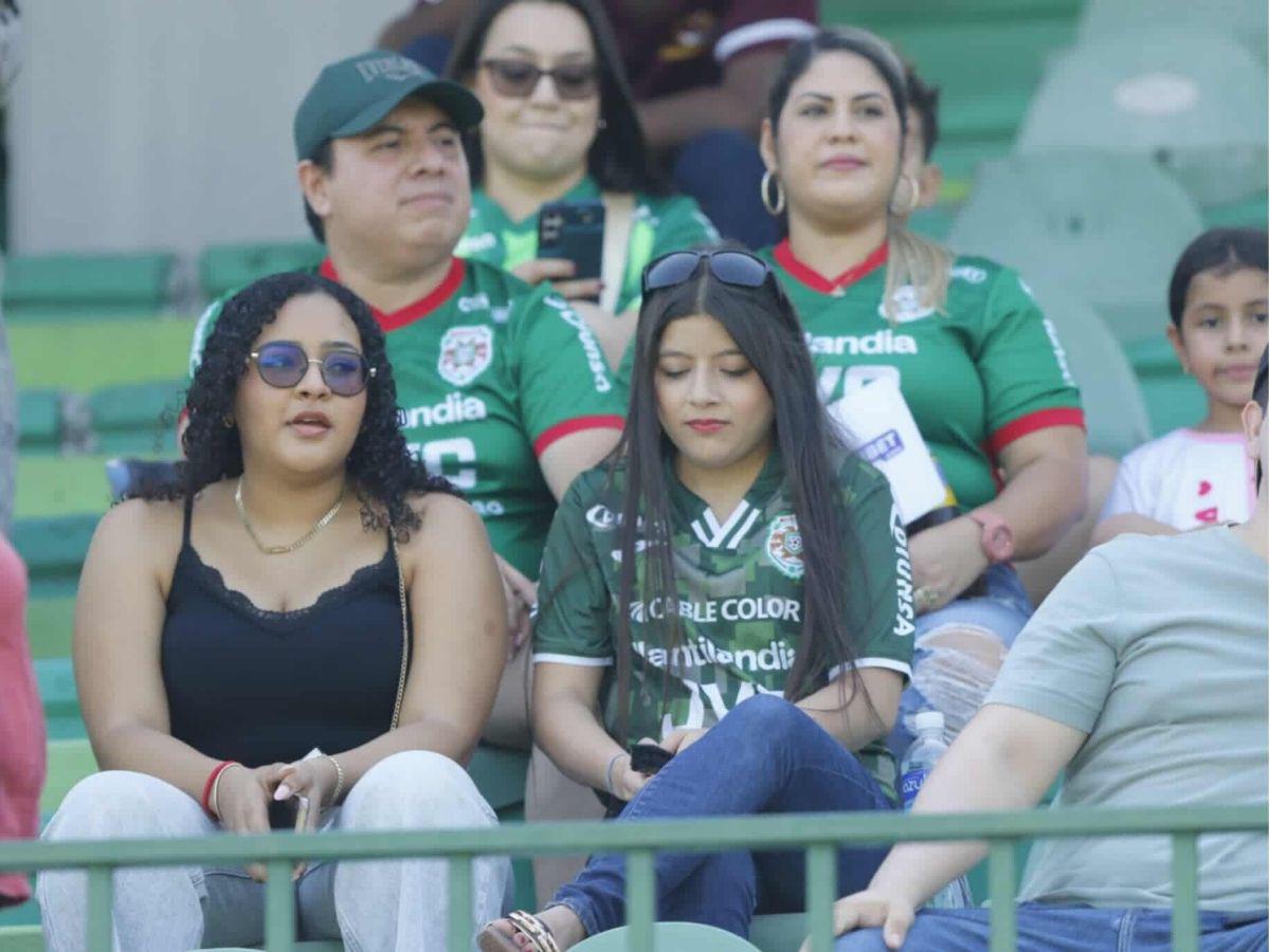 Fea bronca entre Messiniti y Paz, chicas de lentes robaron suspiros, Alexy Vega se luce y Chelito es noticia