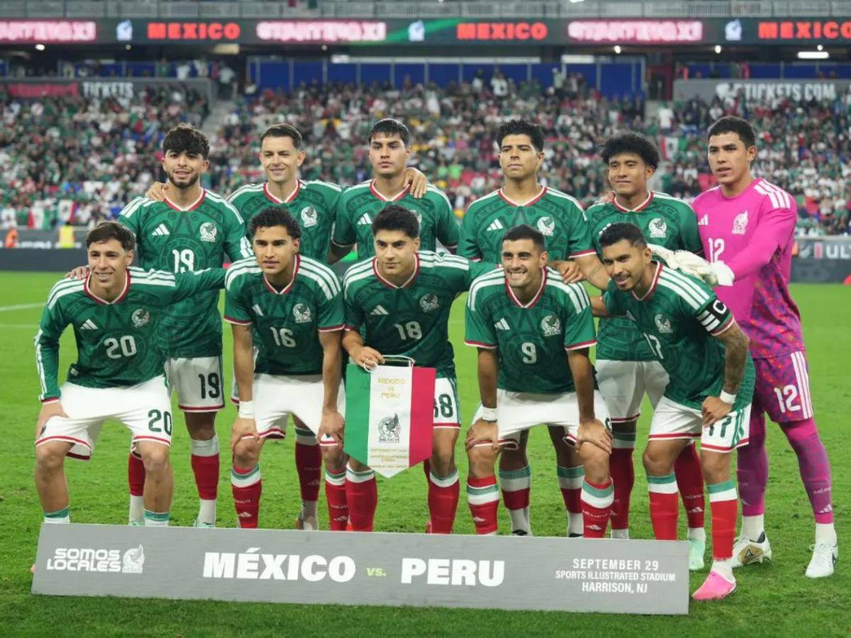 Faitelson y prensa no perdonan a Rafa tras tropiezo de México: No tiene dos selecciones