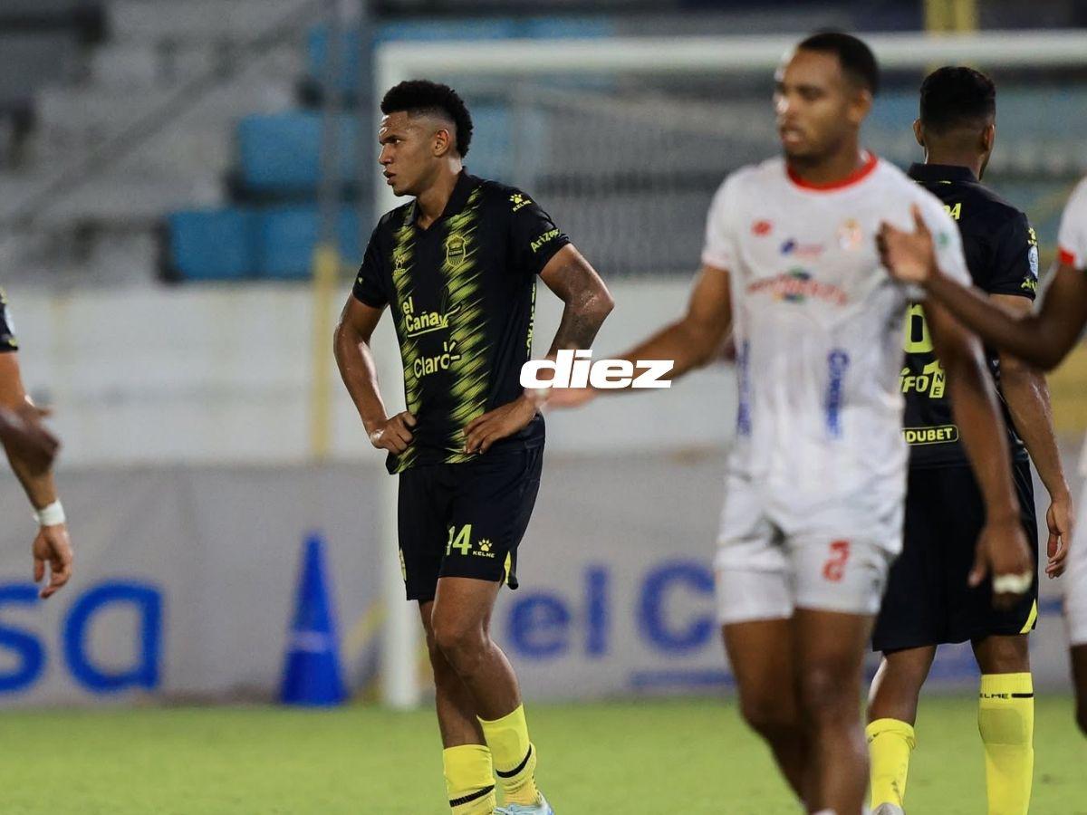 Brutal golpe de futbolista de Real Sociedad, bronca en Real España, las chicas que enamoraron y el fotón a la luna