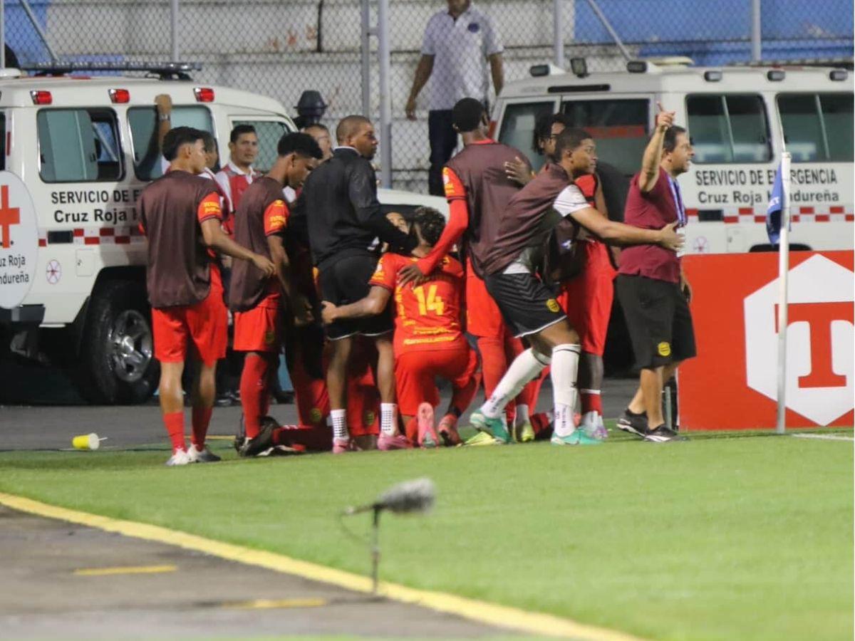 ¡Bailada al Motagua! Las imágenes de la humillante derrota del Ciclón ante Real España en el Nacional