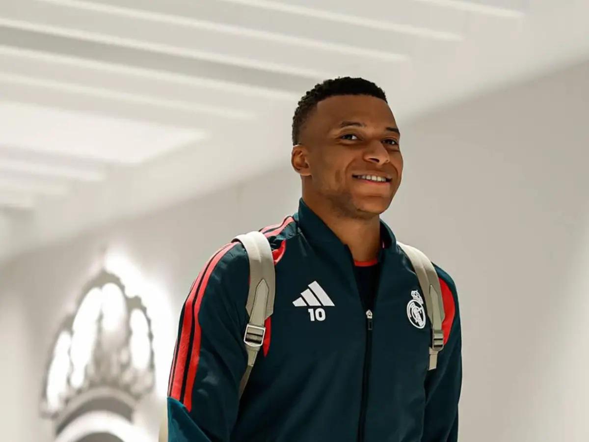 Mou prefiere a Bellingham: la reacción de Mbappé a la decisión del DT del Real Madrid
