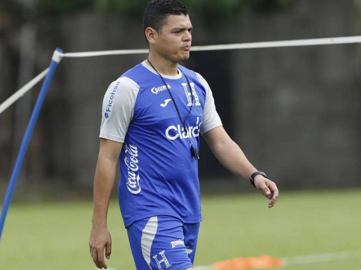 Luis Alvarado se pronuncia sobre el caso Marinacci, su presencia en juego de Motagua y el microciclo de la Sub-20