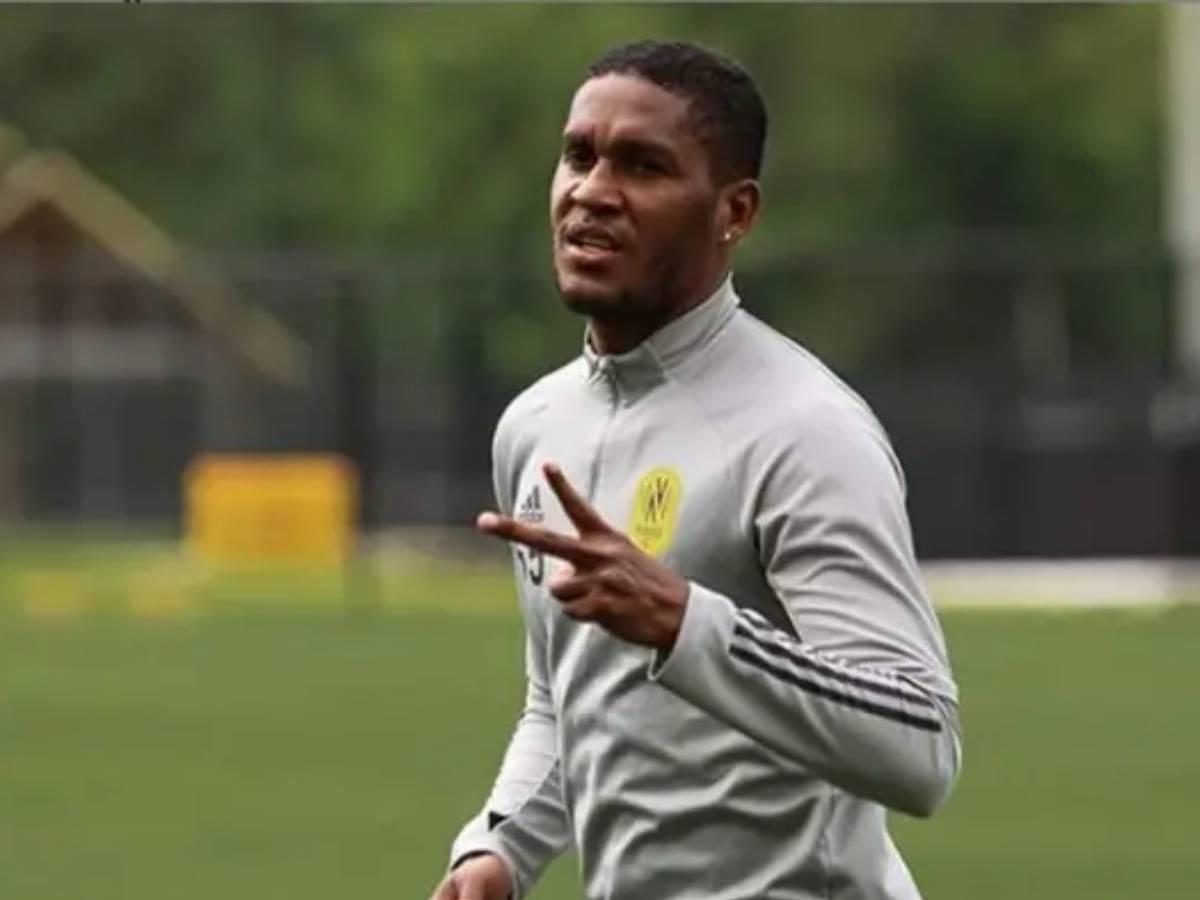 Del Olimpia al extranjero: Dereck Moncada se une al club de las últimas salidas del León