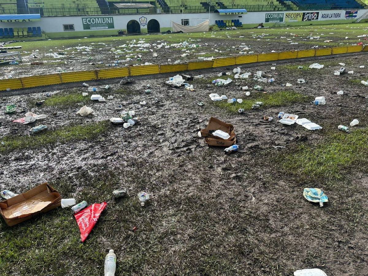 ¡Un chiquero! Destruyen cancha del Estadio Brevé Vargas tras concierto en Juticalpa: deplorables condiciones