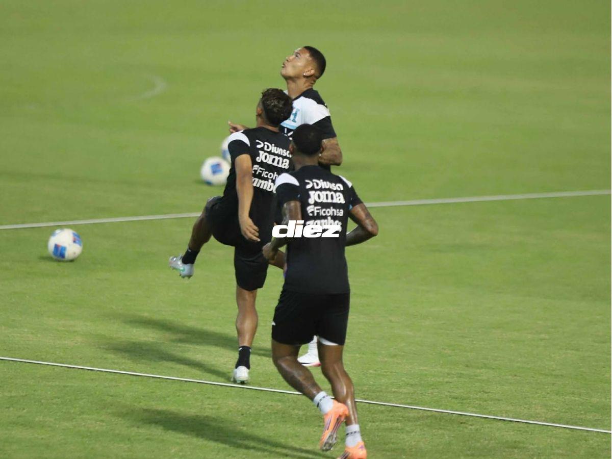 Con los alemanes presentes, los invitados y el fotón que se tomó Honduras: así fue el último entreno de La H en el Morazán