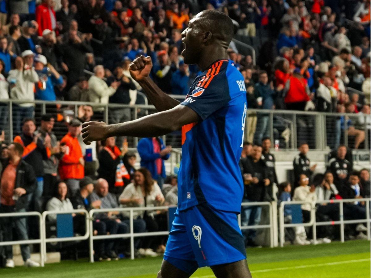 No se vio en TV: La pesadilla del Motagua, Auzmendi fue galardonado y el “Ciclón” inundó Cincinnati por Champions de Concacaf