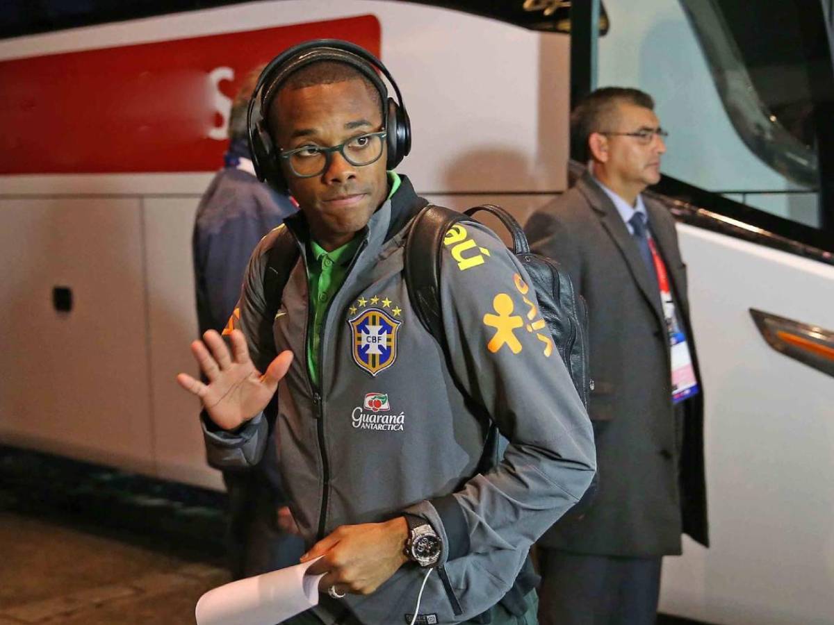 Robinho impacta a todos con su nuevo trabajo en la cárcel y el negocio que montó con famoso que también está en prisión