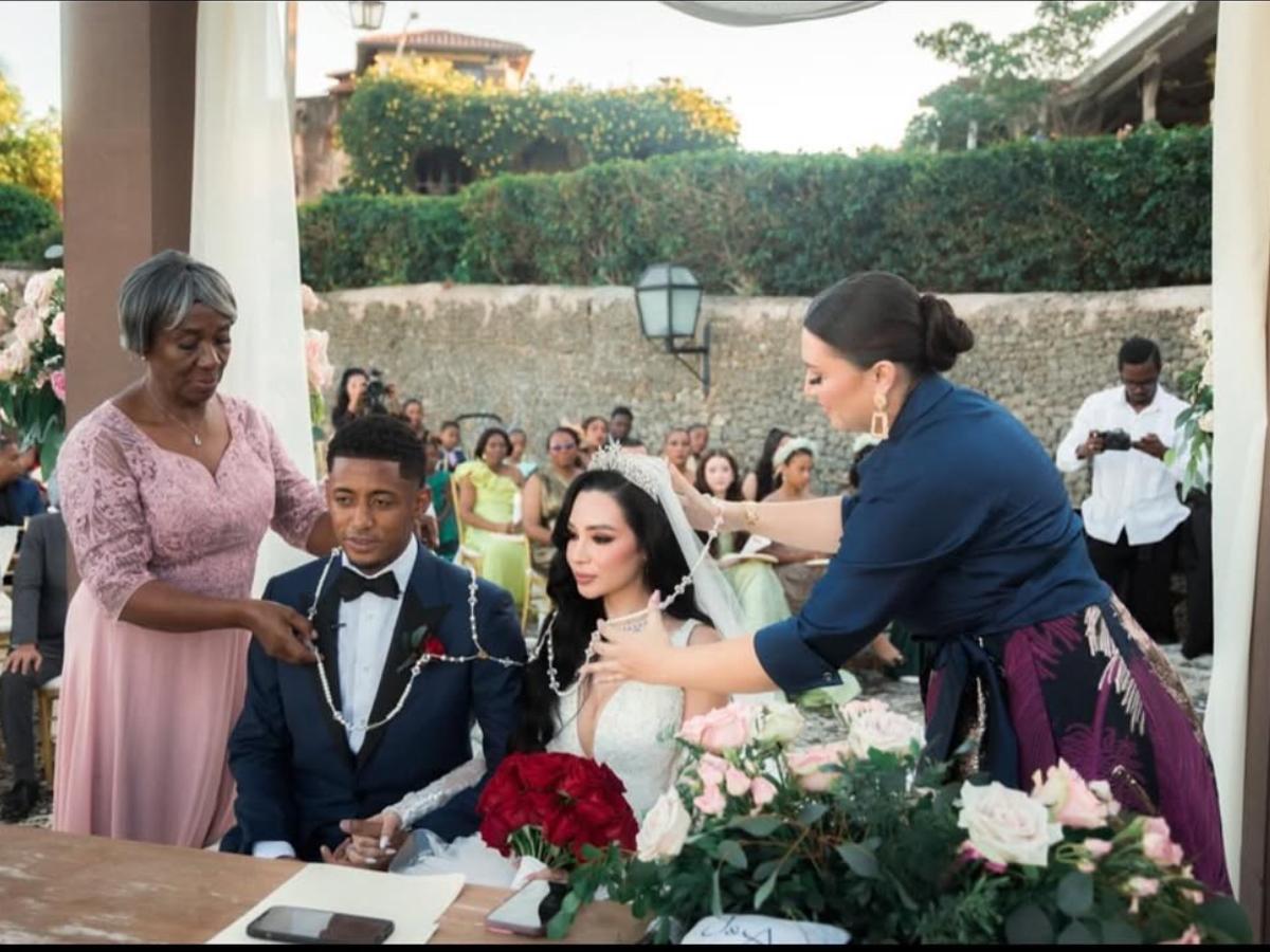Choco Lozano se casó en República Dominicana con hermosa modelo hondureña: fotos de la linda boda y el cantante invitado