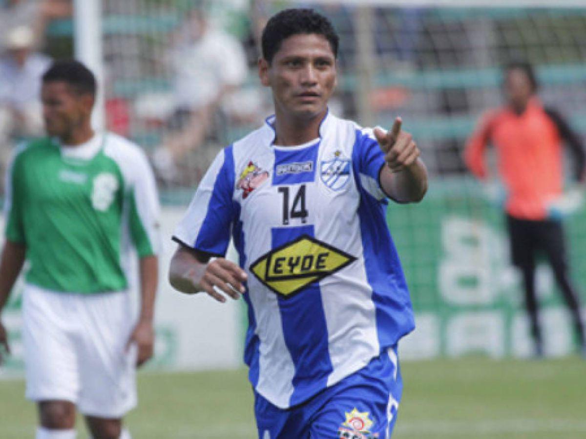 Desde “Rambo” de León hasta Carlo Costly: El top 20 de futbolistas formados por Hermelindo Cantarero